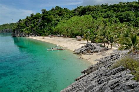 Top 23 Iloilo Tourist Spots: Home to Gigantes Islands & Old Chur.